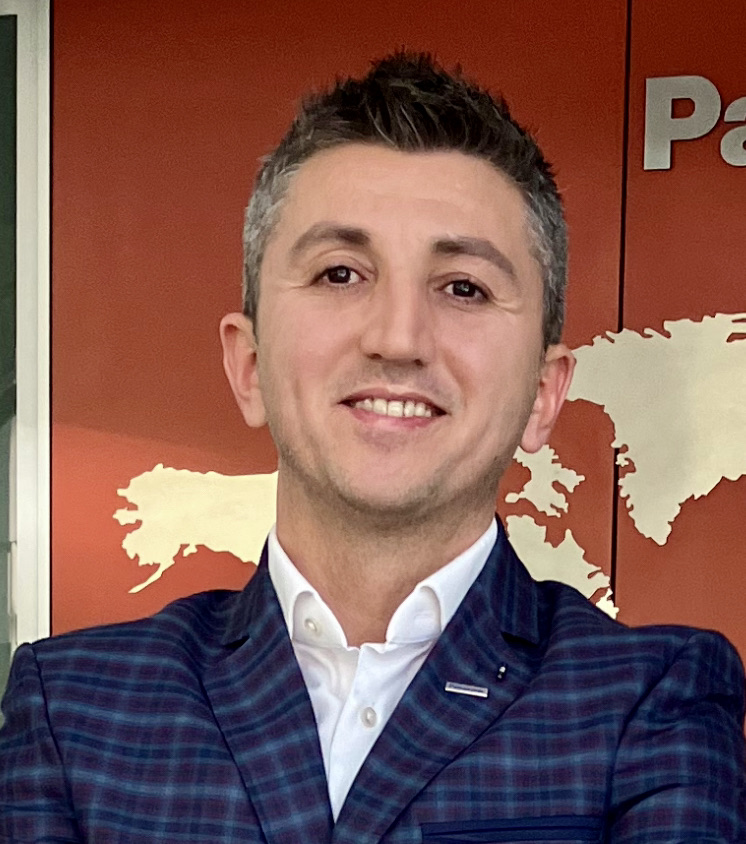 Özgür Karabulut